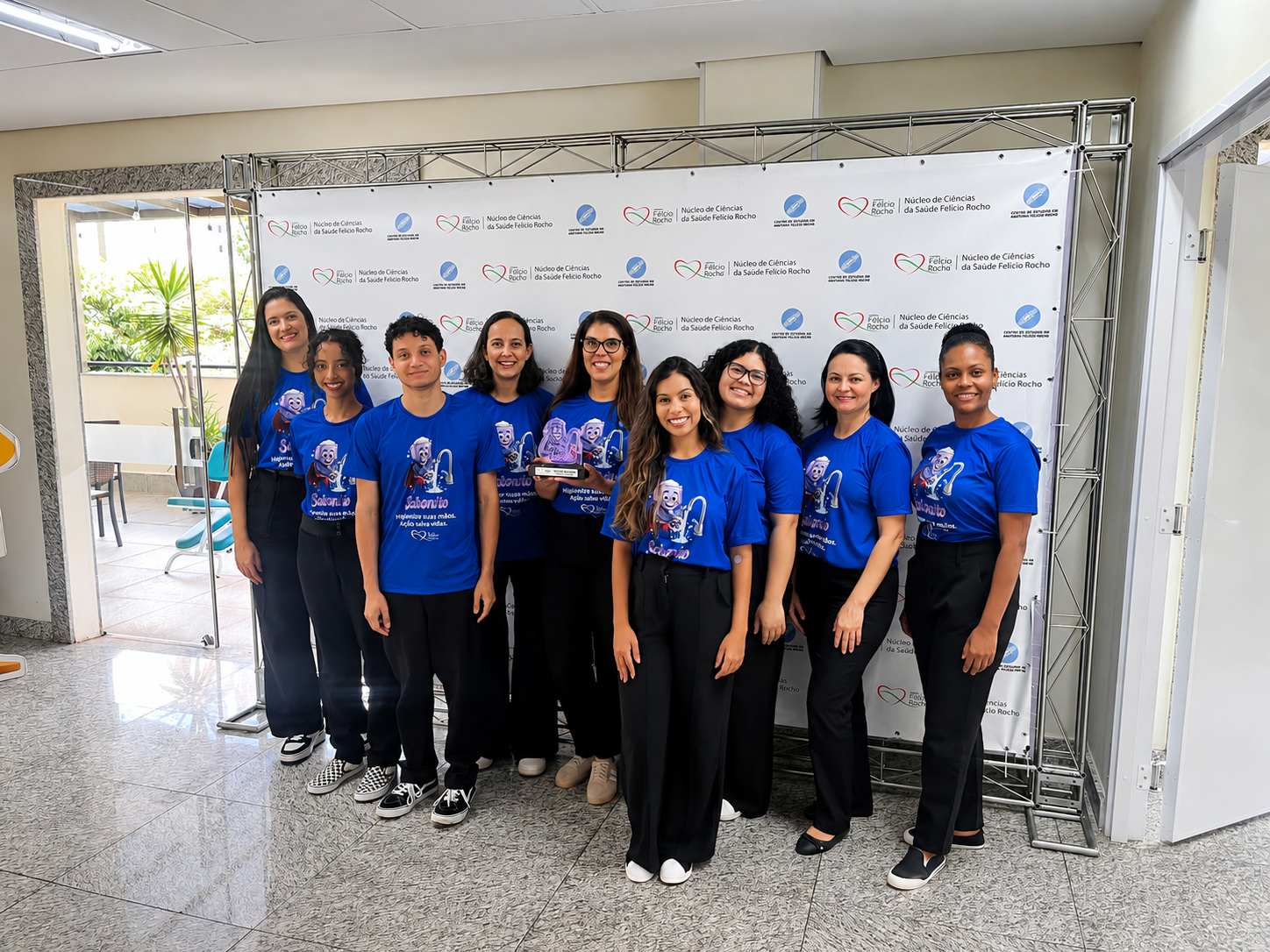 Higieniza suas mãos. Ação salva vidas.
