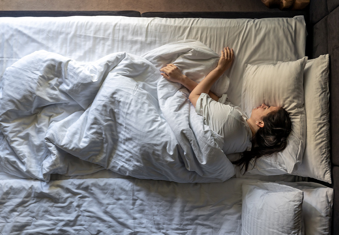 Dormir bem não é luxo, é cuidado com o cérebro